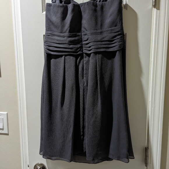 🩶 David's Bridal Grey Strapless Dress - Picture 4 of 4